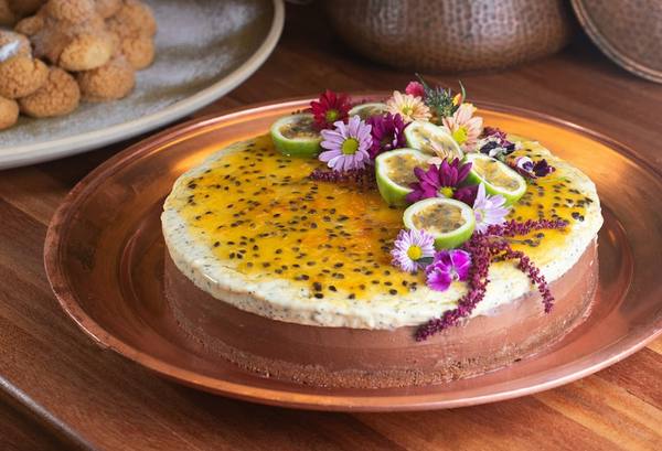 Torta mousse de chocolate e maracujá