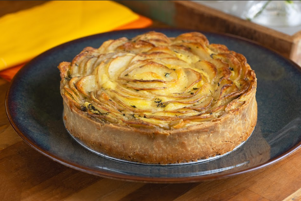 Torta de carne seca com batatas