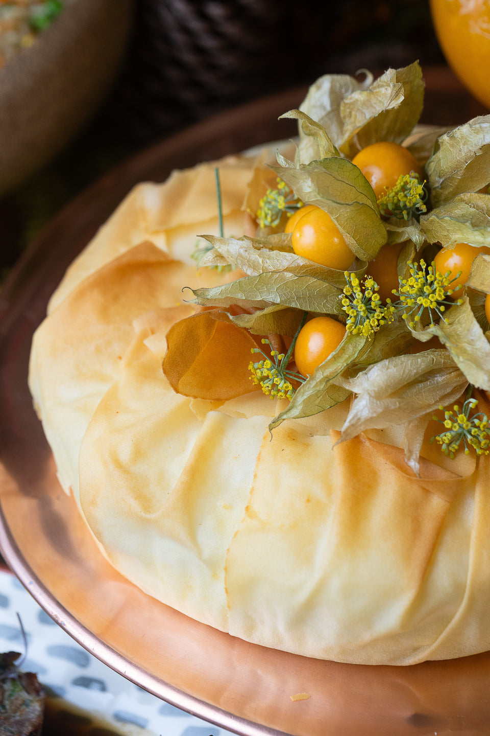 Queijo brie folhado com compota de damasco