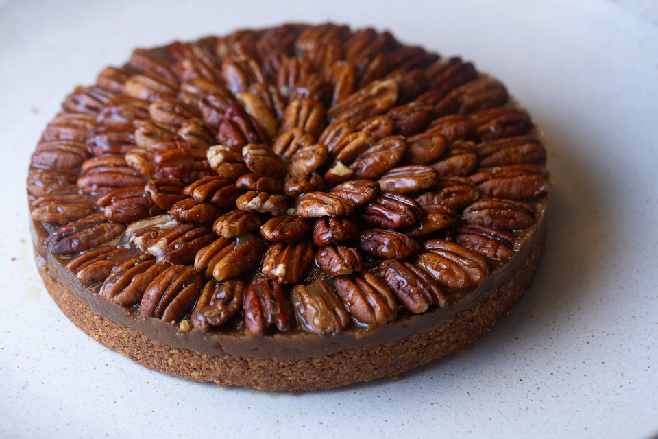 Torta de noz pecan com caramelo salgado