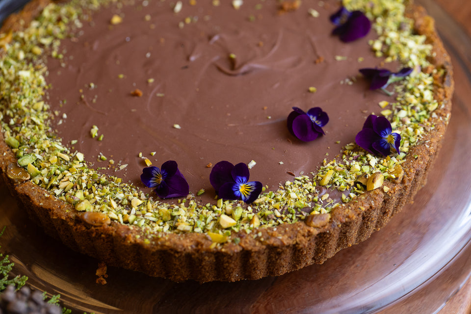 Crostata de pistache com chocolate amargo