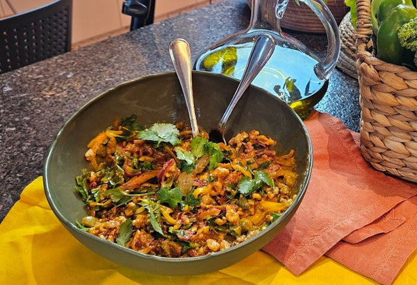 Antepasto de pimentão com cebola, nozes e melado de romã
