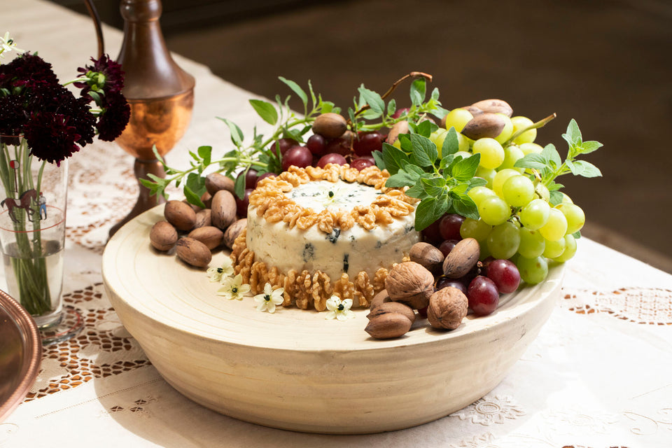 Terrine de com mascarpone, nozes e uvas