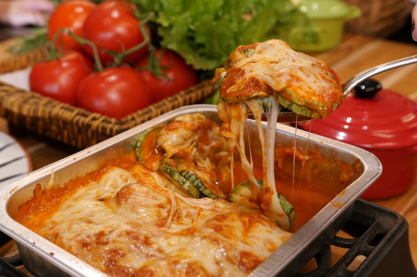 Zucchini à parmegianna