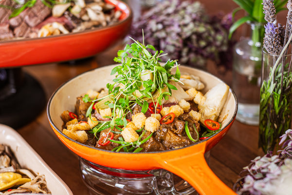 Filé com molho de alcachofras