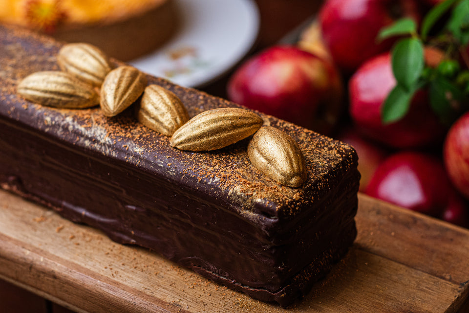 Bisão com calda de chocolate