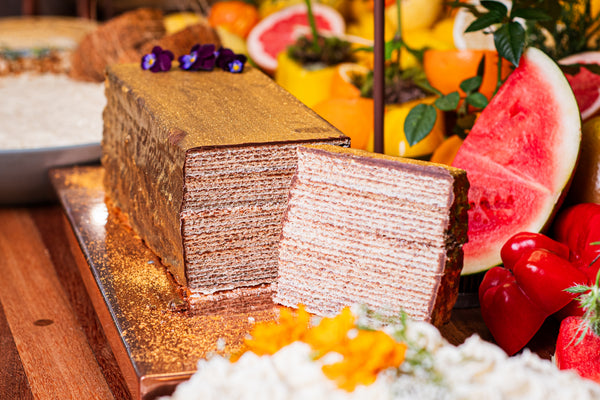 Torta Bis com Pó Dourado