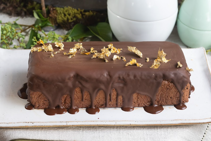 Torta mousse de chocolate e praline de macadâmia