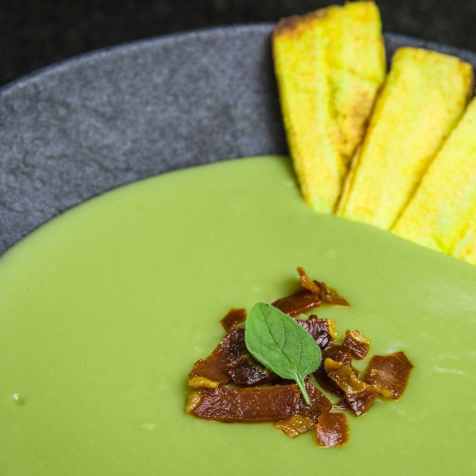 Caldo de ervilha com bacon